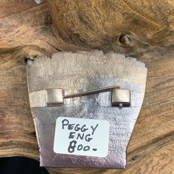 Designer Pin - Picture 4 of 4